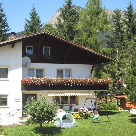 Pension Tannheim Esterno foto